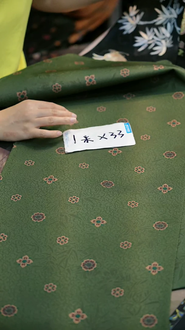 搬迁在即 茶席清仓中
