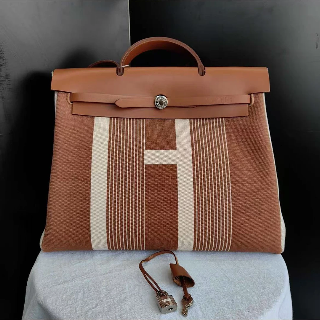99新 Hermes/爱马仕 herbag39 字母H拼色 手提包 Z刻