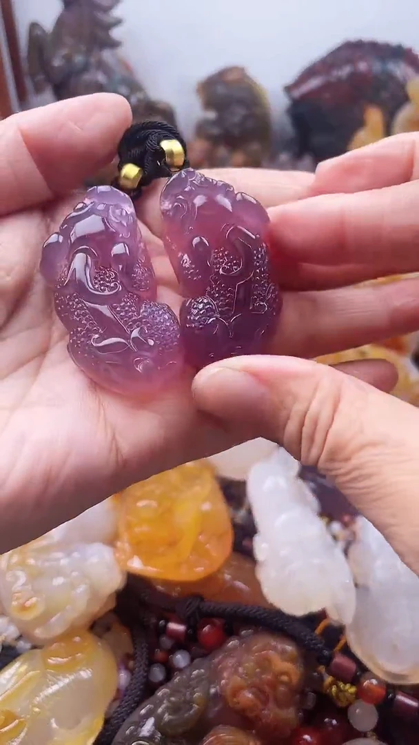 玛瑙/玉髓1未镶嵌?**人AA