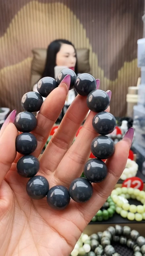 未镶嵌手串和田玉墨玉莫兰迪16
