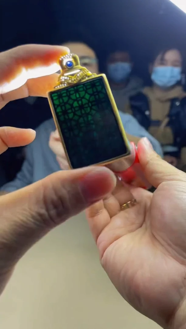 【闪购商品】定制翡翠未镶嵌    3329