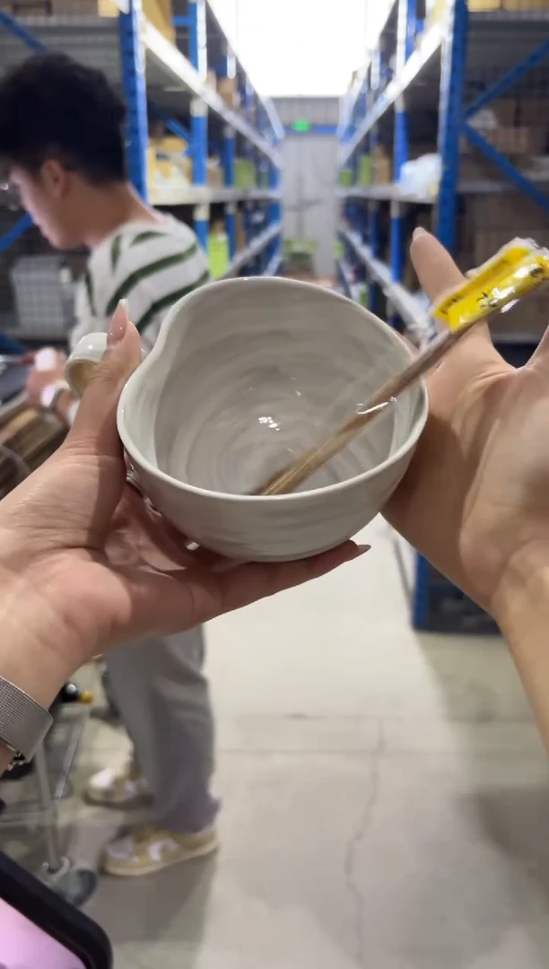 玻璃纸粉引 納豆鉢（さじ付）