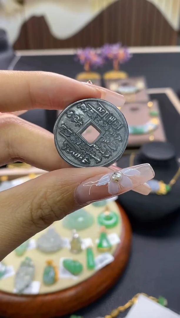 【闪购商品】翡翠颈饰未镶嵌净货12495