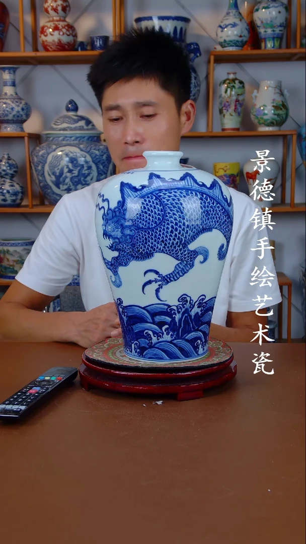 现代景德镇手工手绘陶瓷摆件34