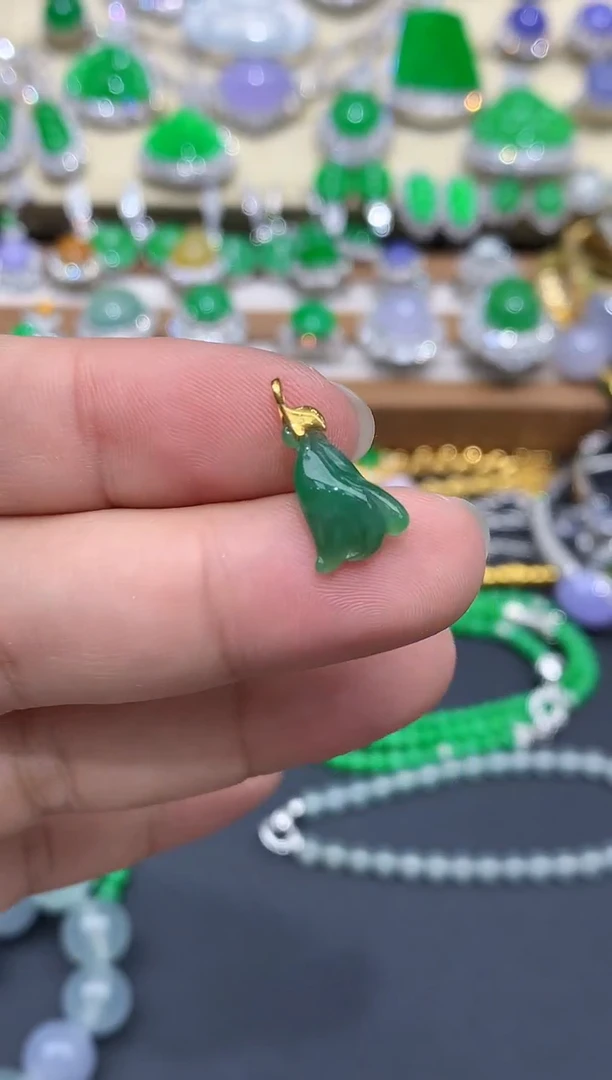 翡翠18K金镶嵌颈饰176-春日珠宝