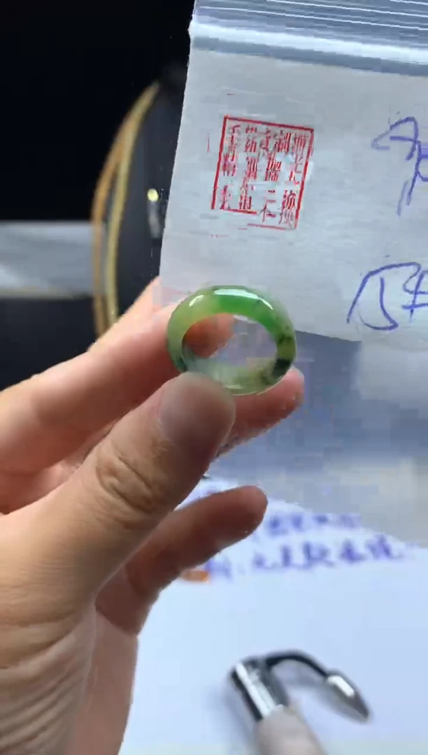 未镶嵌定制翡翠毛货需精细抛光戒圈 15#