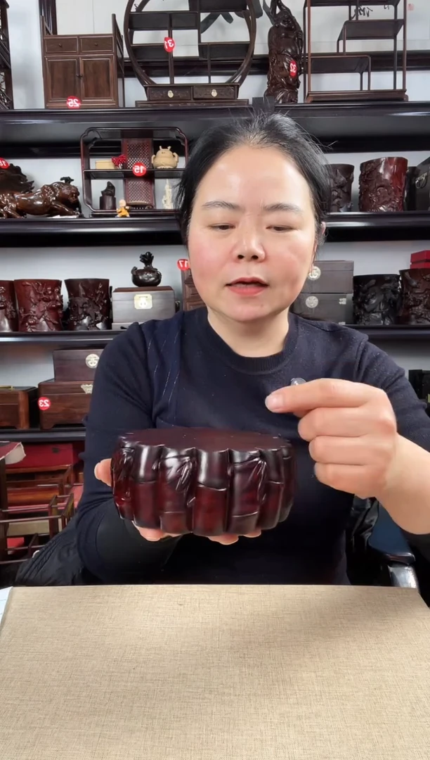 木909瑕疵老李红木工艺品