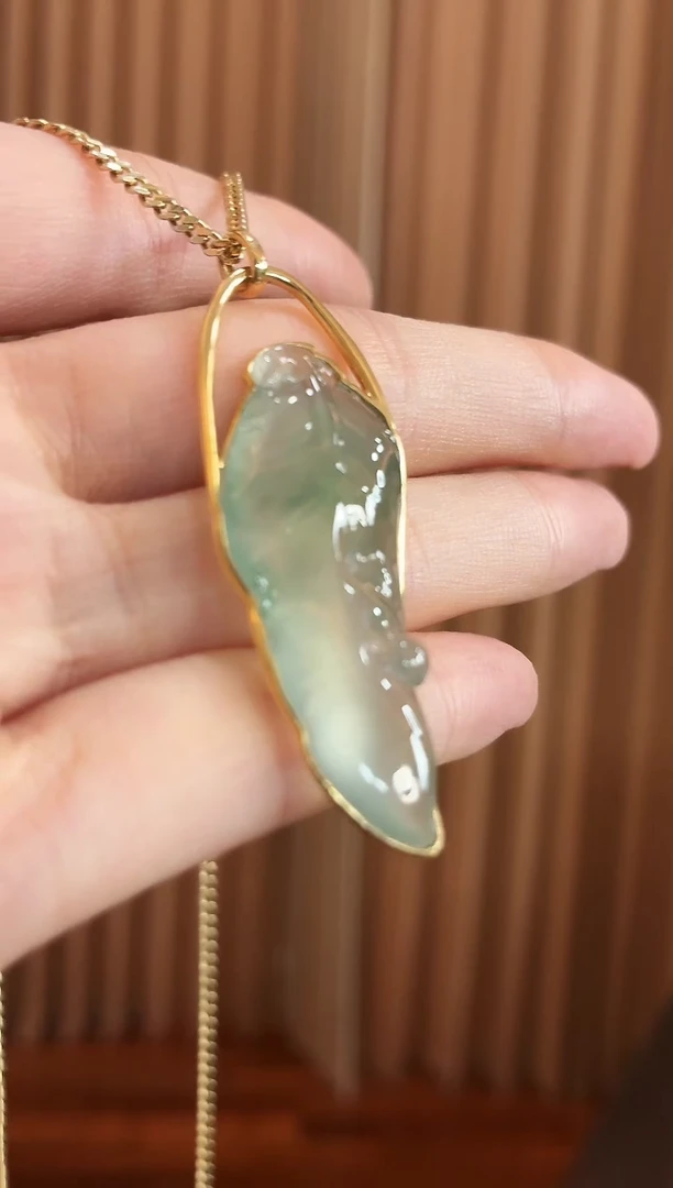 吊坠(不含链)18K金镶嵌翡翠吊坠