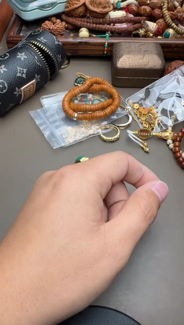 【闪购商品】橄榄核吊坠橄榄核链子8321345