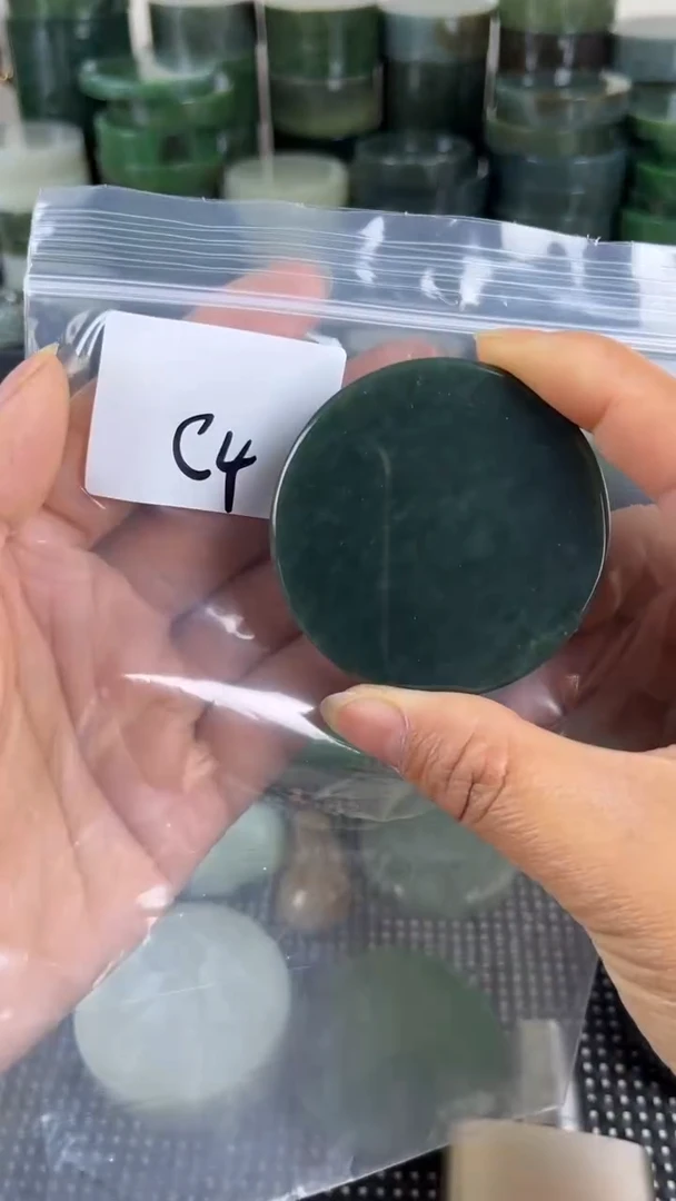 和田玉未镶嵌珠宝半成品镯芯