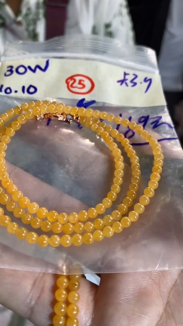 未镶嵌定制翡翠天然缅甸翡翠多样性