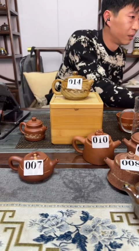 【闪购商品】泥塑014，金奖作品，王艳，山水壶