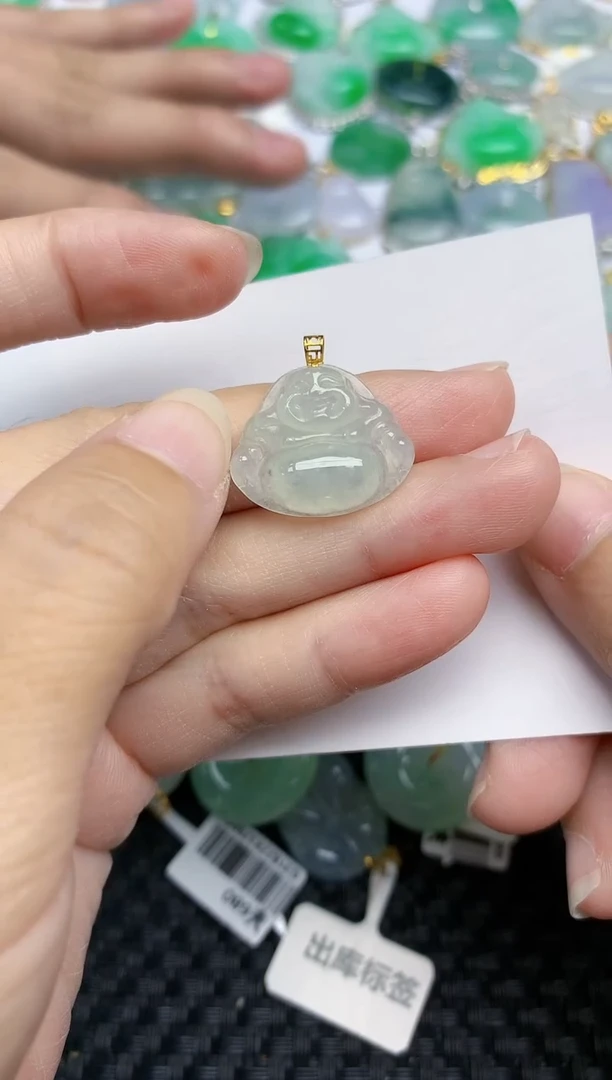 翡翠未镶嵌颈饰天然翡翠A货