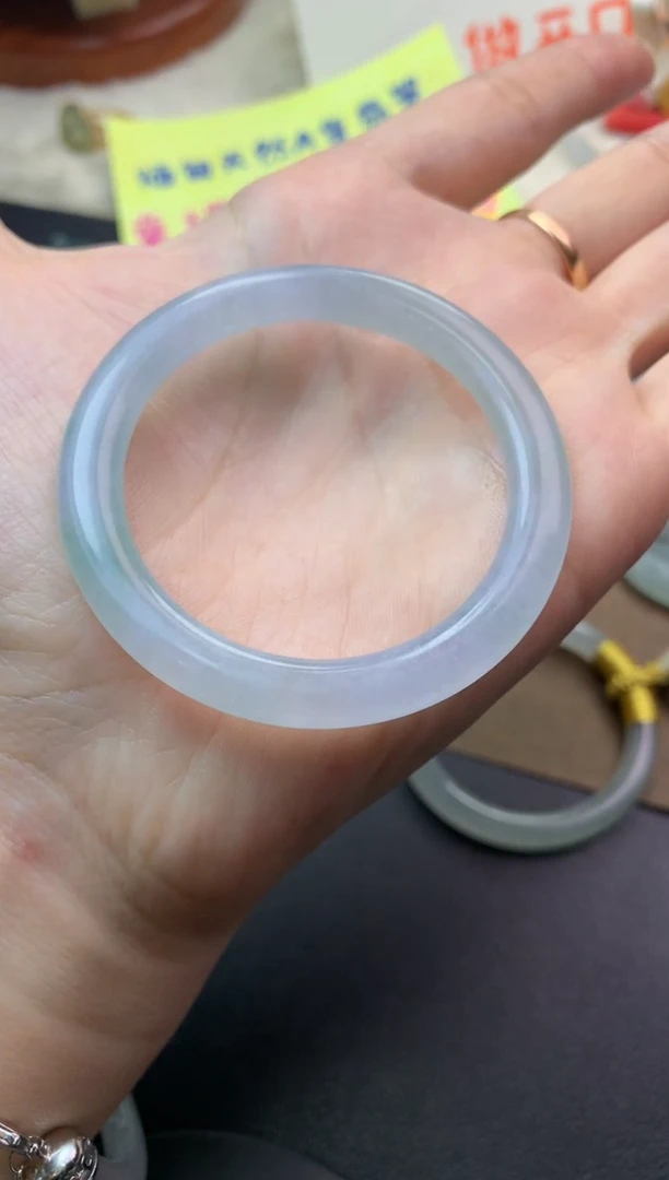 未镶嵌定制翡翠毛货