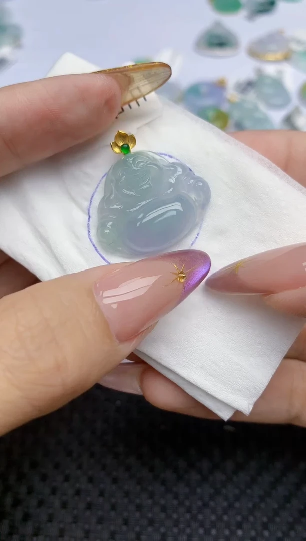 翡翠18K金镶嵌颈饰626   天然翡翠A货  百元以上9米证书费自理