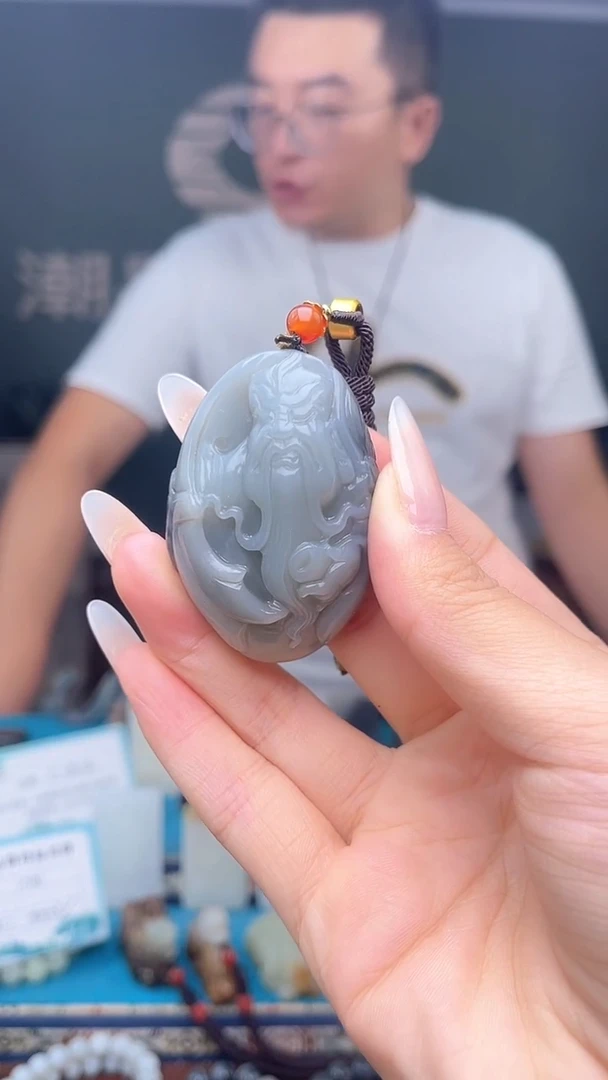 未镶嵌和田玉挂件1