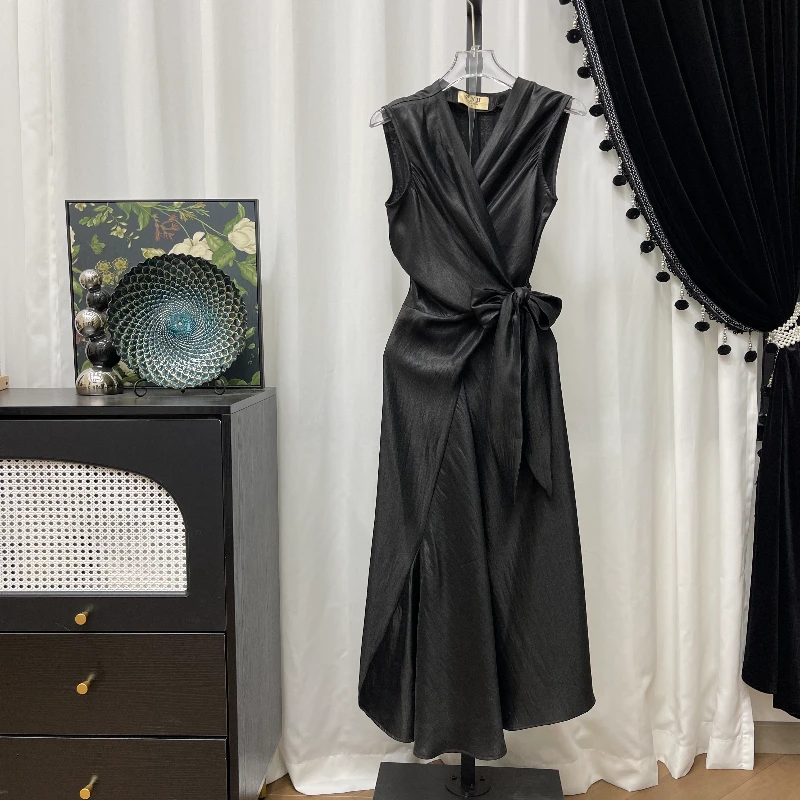 2025春季新款黑色无袖连衣裙显瘦时尚长裙-无袖裙
