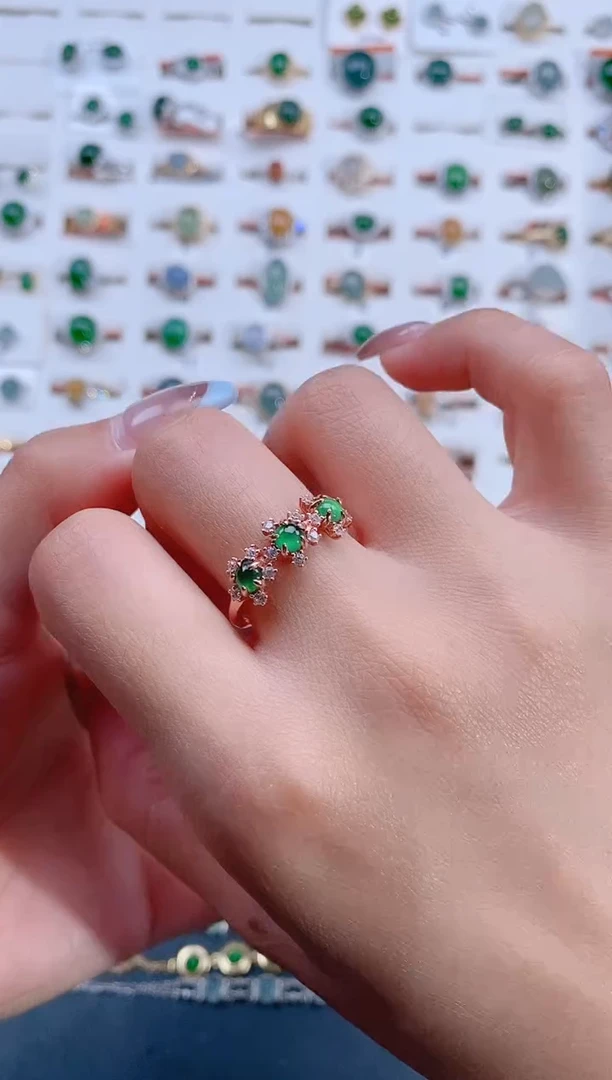 翡翠戒指银S925镶嵌天然翡翠