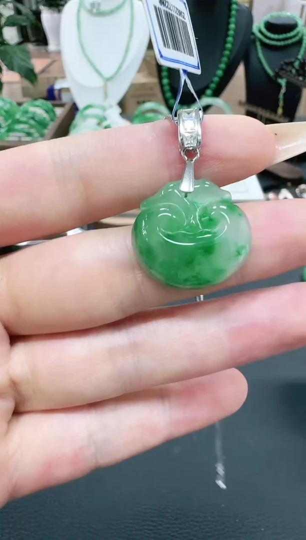 未镶嵌1石英质玉（非洲翠）/6815