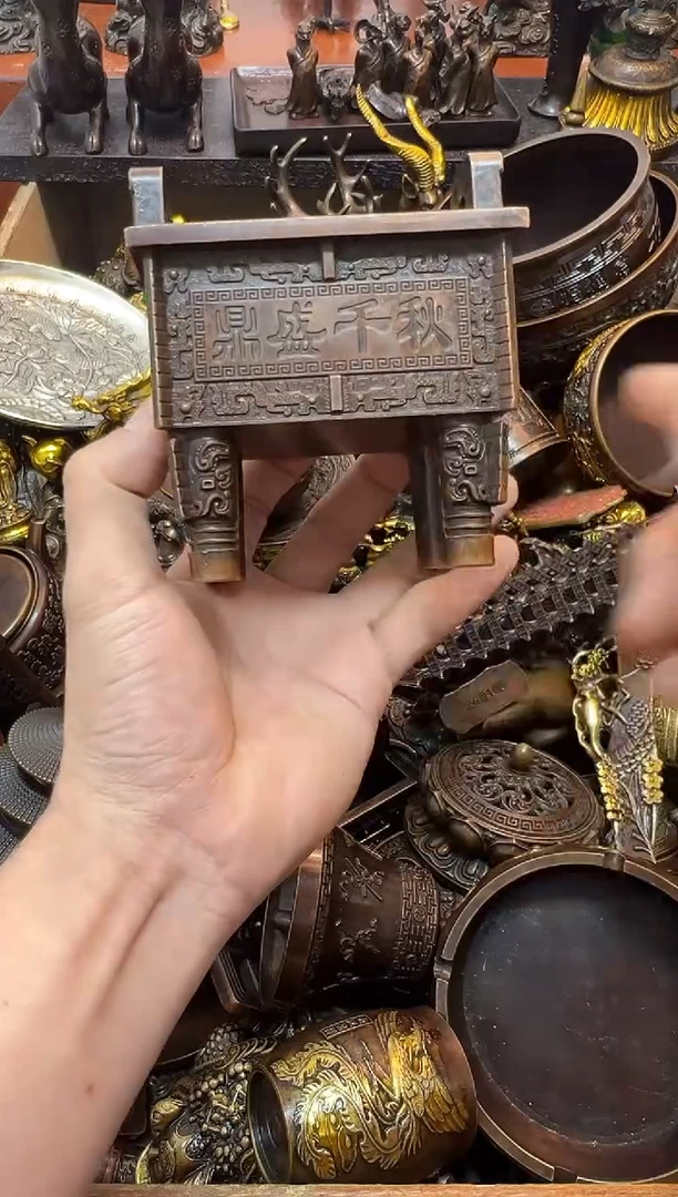 1案台摆件 物品摆件（不是直播间所见即所得退1赔10）