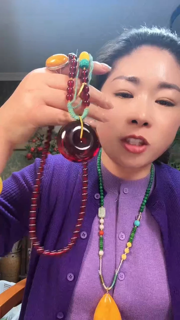 【闪购商品】树脂制品0000000T802