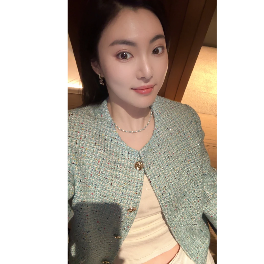 PM王囡囡 绿色彩点圆领双口袋小香风外套 ND1C1786