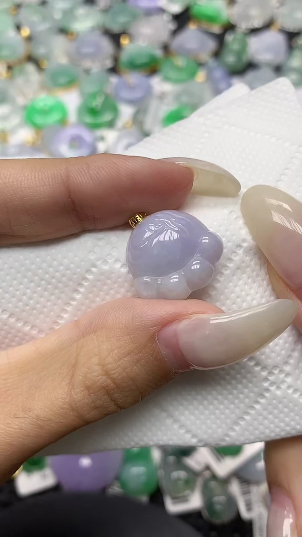 颈饰18K金镶嵌翡翠11111111111