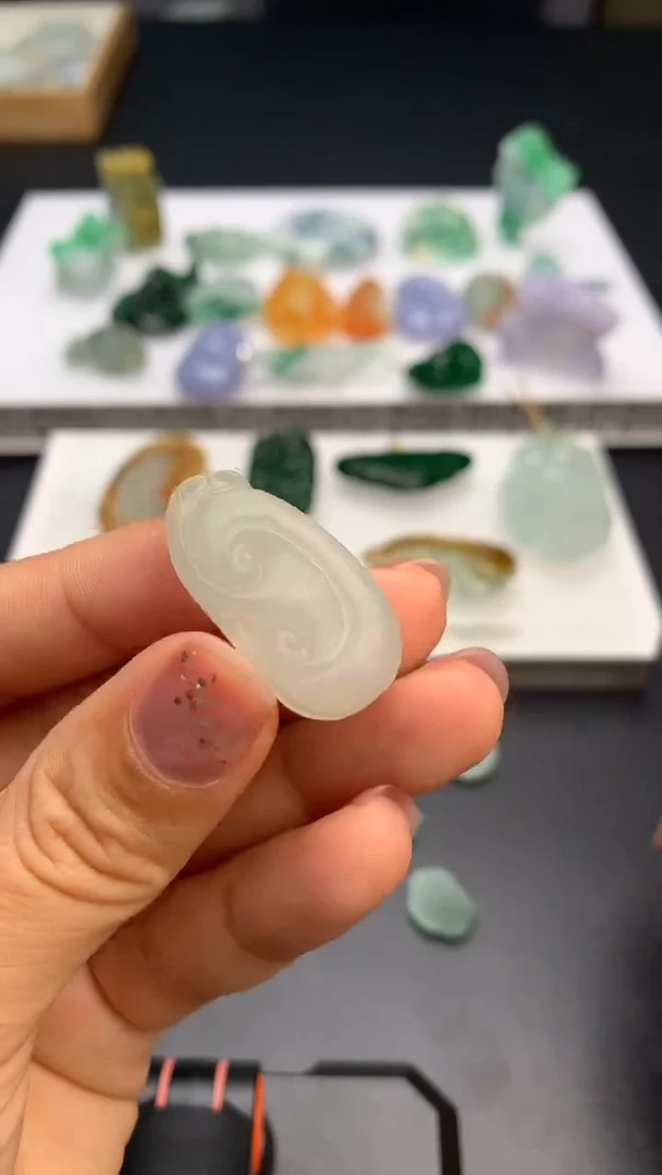 【闪购商品】定制翡翠未镶嵌