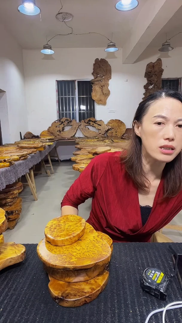 香杉木阿*香杉枯木榴