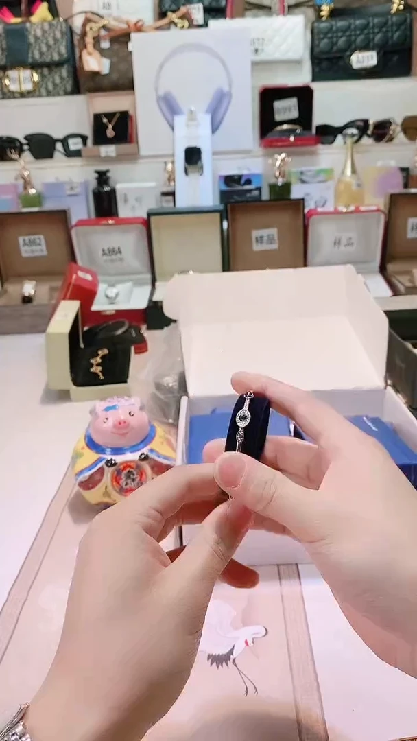 瓷片瓷器 库房到期 全部地板价@@1