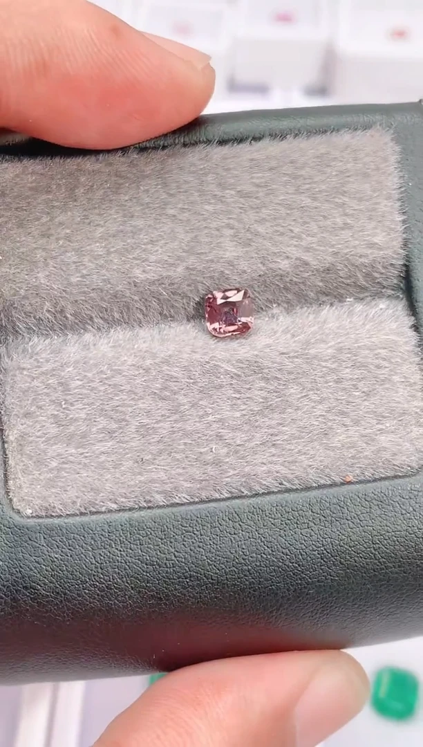 裸石蓝宝石1.11ct-天然无烧蓝宝石