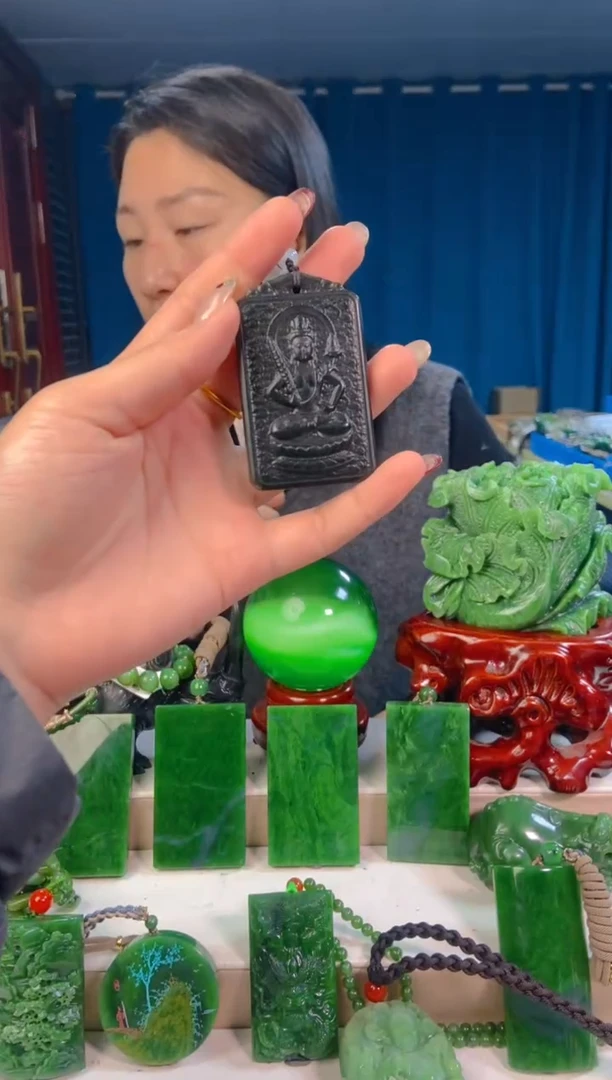 【闪购商品】和田玉挂件未镶嵌1