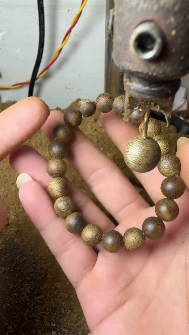 沉香手串绿奇楠沉香卡10规格圆珠单圈8克