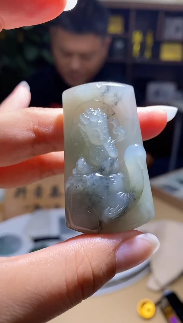 未镶嵌定制翡翠挂件