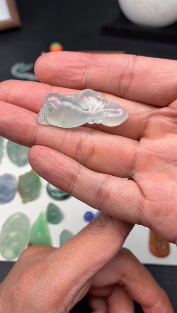 未镶嵌定制翡翠翡翠