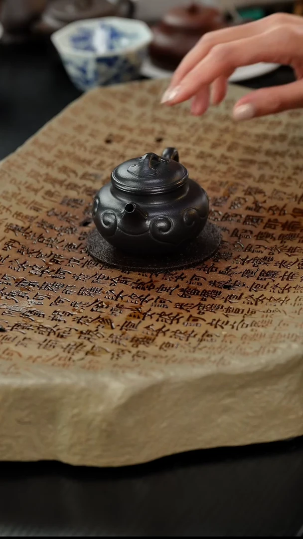 茶壶紫砂纪*立朱泥捂灰仿古如意130cc