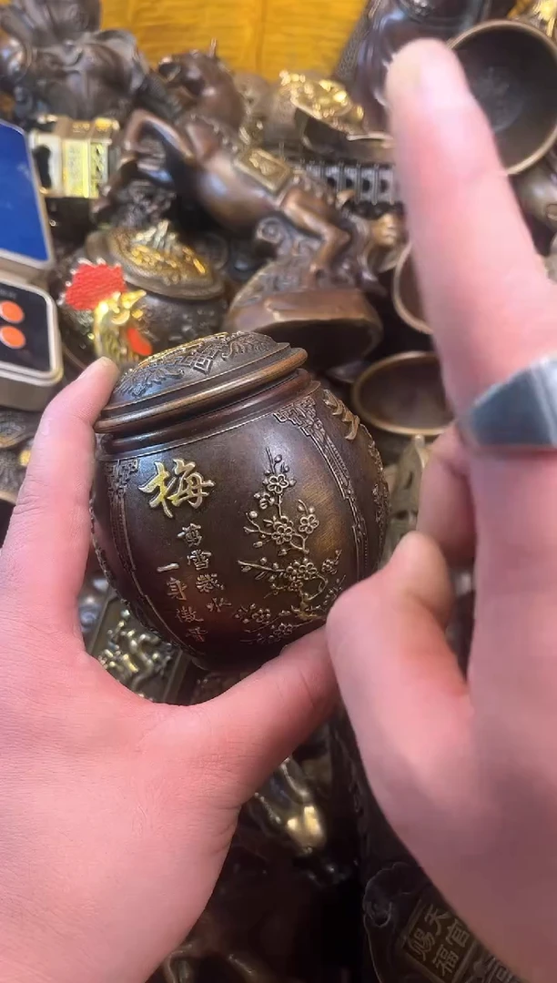 精美铜器点击下单