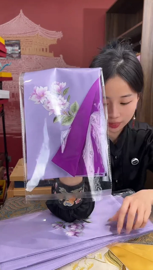 【闪购商品】刺绣苏绣100桑蚕丝丝巾