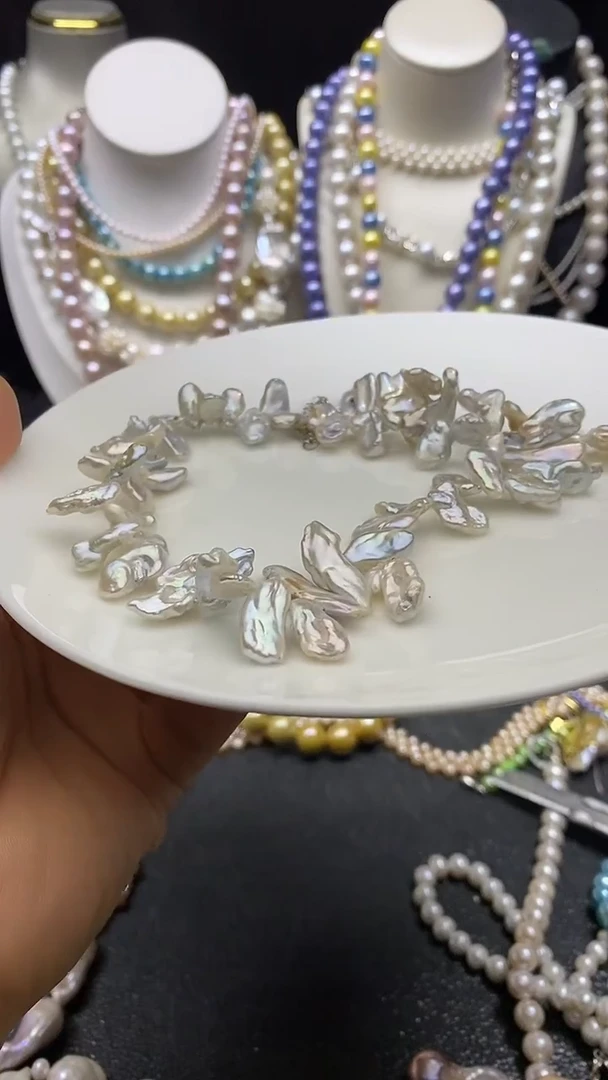 颈饰未镶嵌淡水珍珠多人