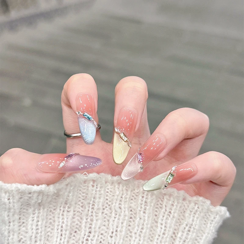 【彩虹迷踪】纯手工中长款穿戴甲显白多巴胺彩虹猫眼美甲贴片裸色