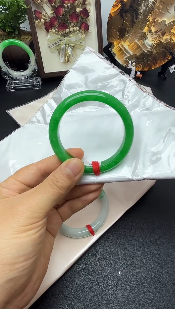 伊**水闪购为准，一物一拍