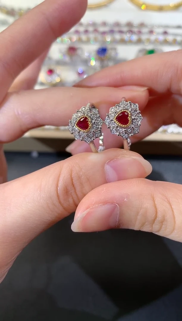 【闪购商品】红宝石戒指18K金镶嵌多样性发其一R367|3800