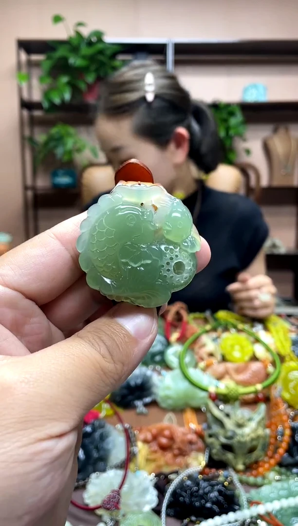 未镶嵌岫玉吊坠@****术·