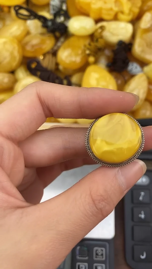 裸石琥珀未镶嵌天然蜜蜡琥珀