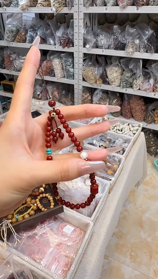 天然辰砂朱砂圆珠凝华挂件6mm