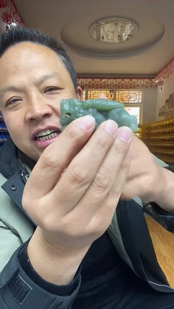 未镶嵌和田玉摆件多样性发拍一发一