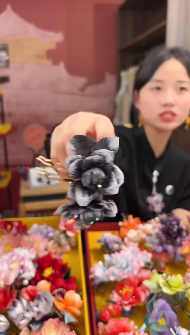 【闪购商品】刺绣非遗绒花（发饰）