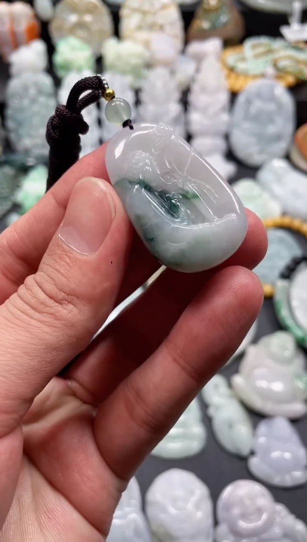 翡翠未镶嵌颈饰天然翡翠a货