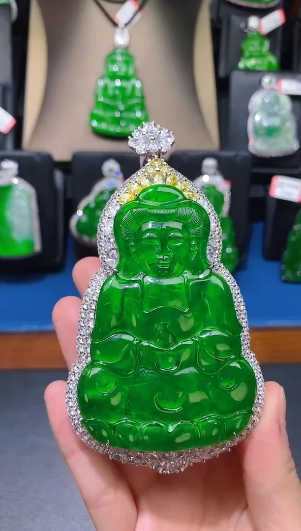 【闪购商品】翡翠颈饰未镶嵌翡翠Q12