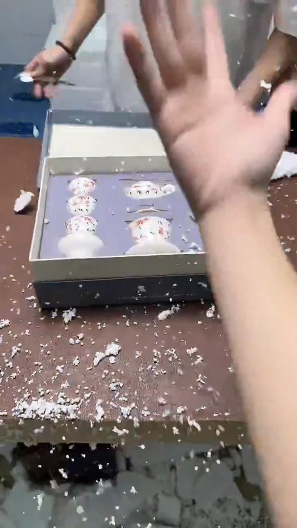 瓷片@@@@@@@@@@@@@@@@@@@
